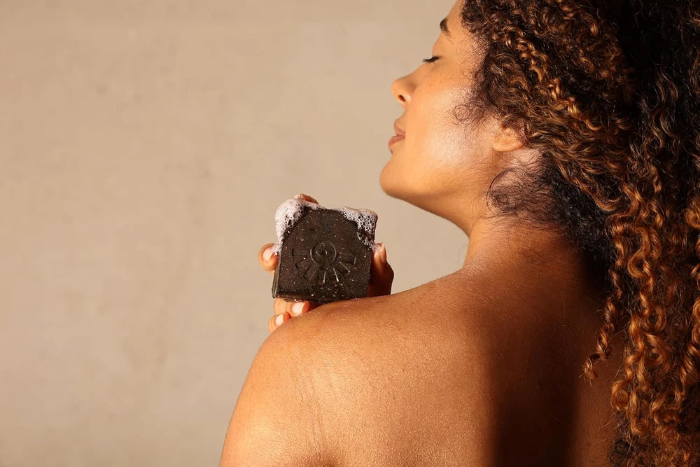 AYÉYA Peppermint African Black Soap