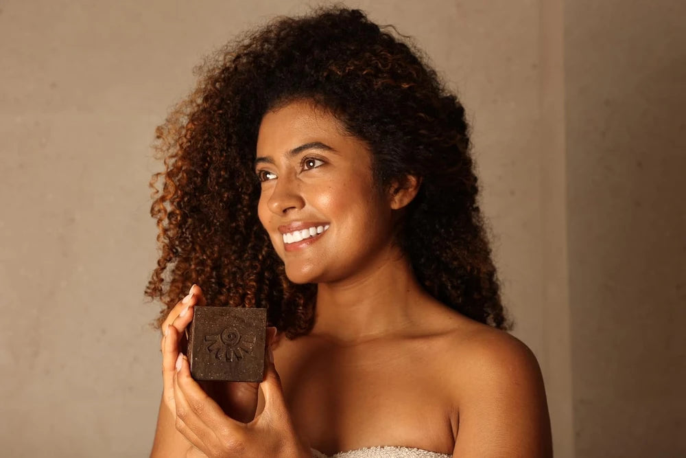 AYÉYA Peppermint African Black Soap